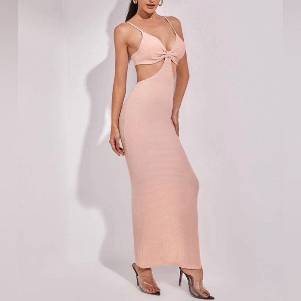 Cutout Solid Split Hem Maxi Dress - image 4